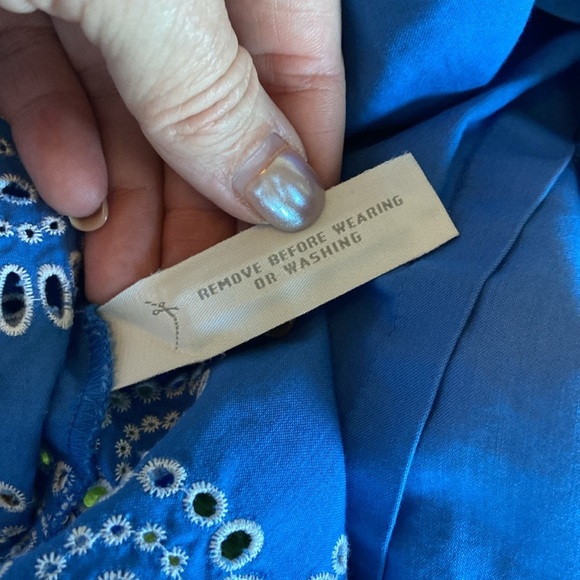 Ann Taylor LOFT Blouse Size 10 Blue Periwinkle Embroidered White Eyelet Circle - Picture 12 of 13